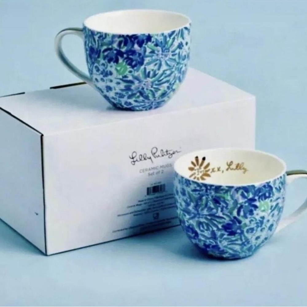 NWT ✨ Lilly Pulitzer Blue Floral Ceramic Mug set | 12 oz Set of 2 - Picture 2 of 6